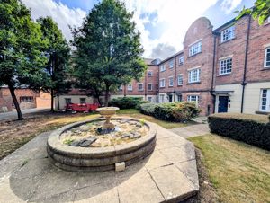 Photo 16- click for photo gallery